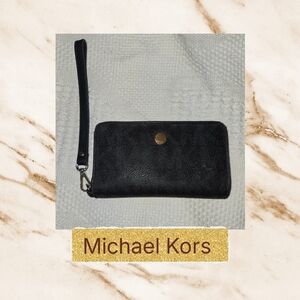Michael Kors Brown Wristlet Wallet